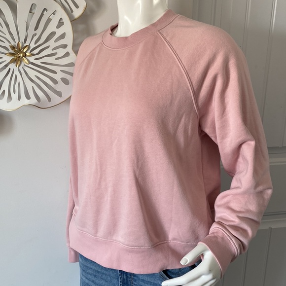 Womens Old Navy Bundle - Picture 2 of 3